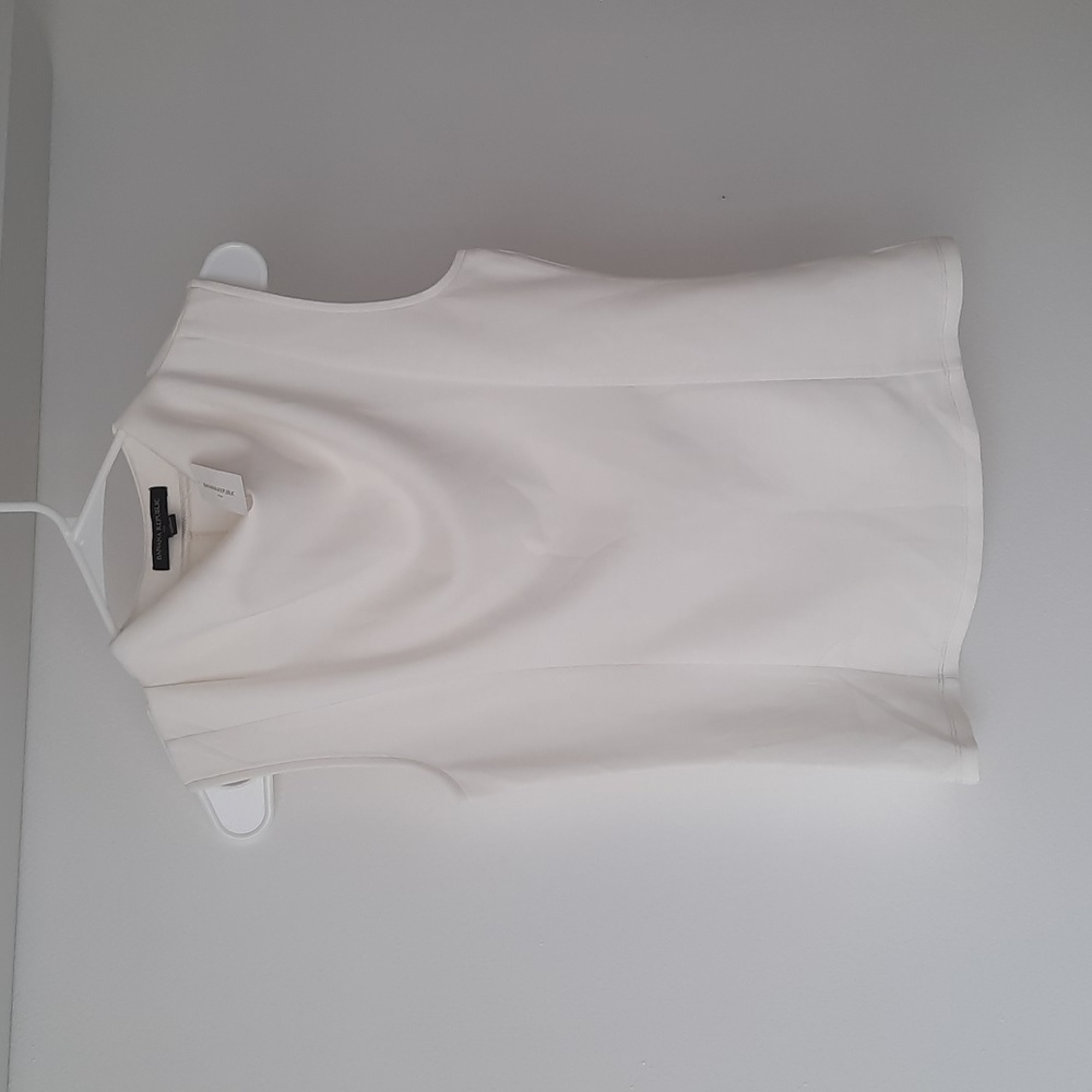 Banana Republic Cowl Neck Crème Top